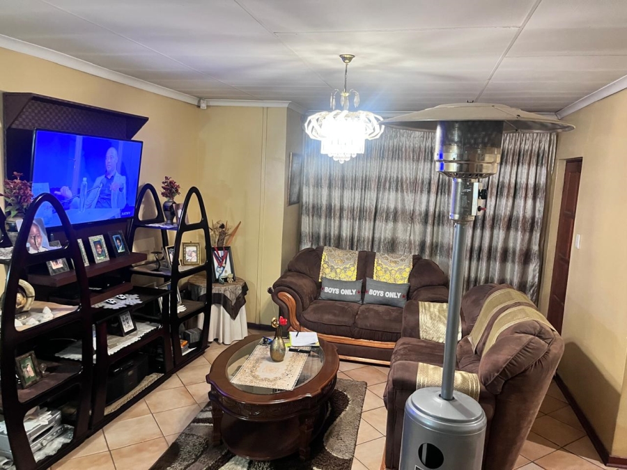 3 Bedroom Property for Sale in Mangaung Free State